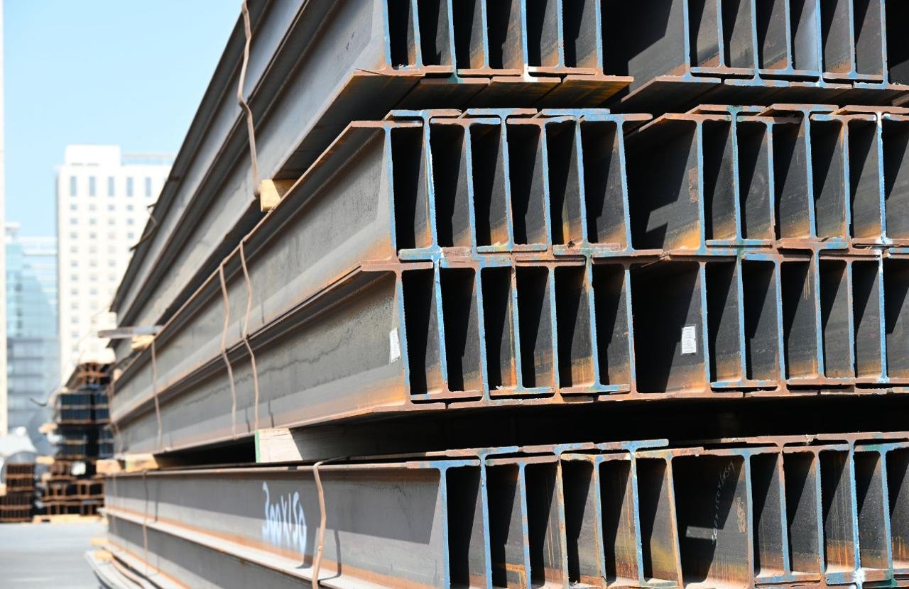 التيوبات او العلب الفارغة